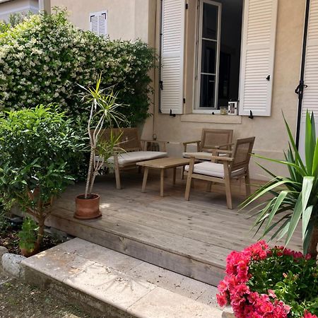 Charmant Appartement Cosy แซ็งต์-ราฟาเอล ภายนอก รูปภาพ